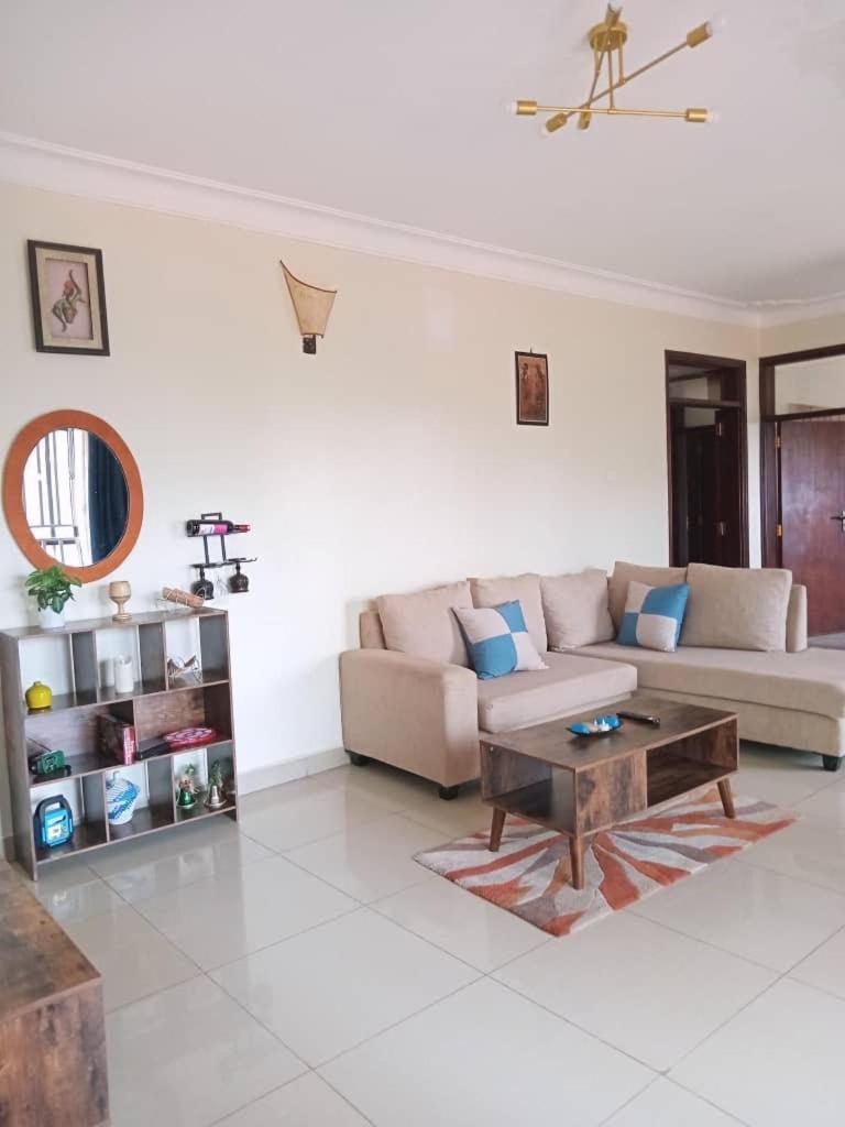 The Abode Apartments Lake View & Breakfast Suite Near Beach Entebbe Exterior photo